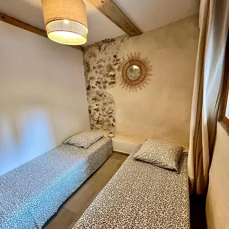 Apartment De La Rue Vial