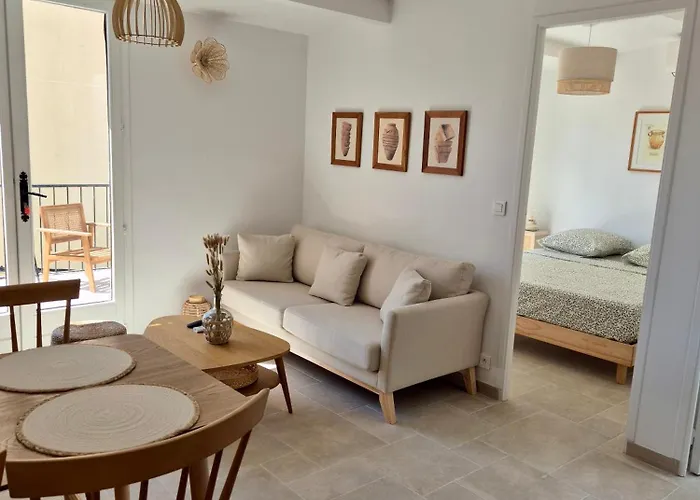 De La Rue Vial * Antibes