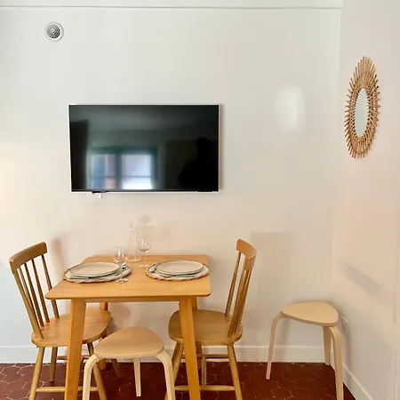 De La Rue Vial Антіб