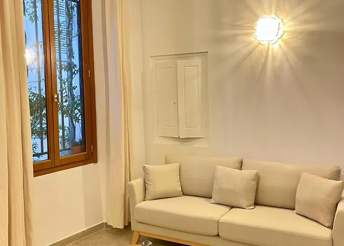 Apartment De La Rue Vial