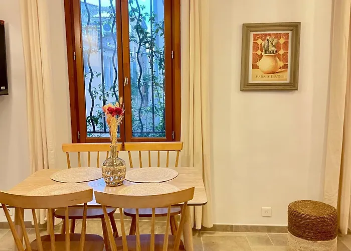 De La Rue Vial Apartment *