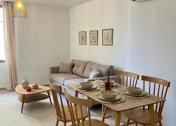 Apartment De La Rue Vial *