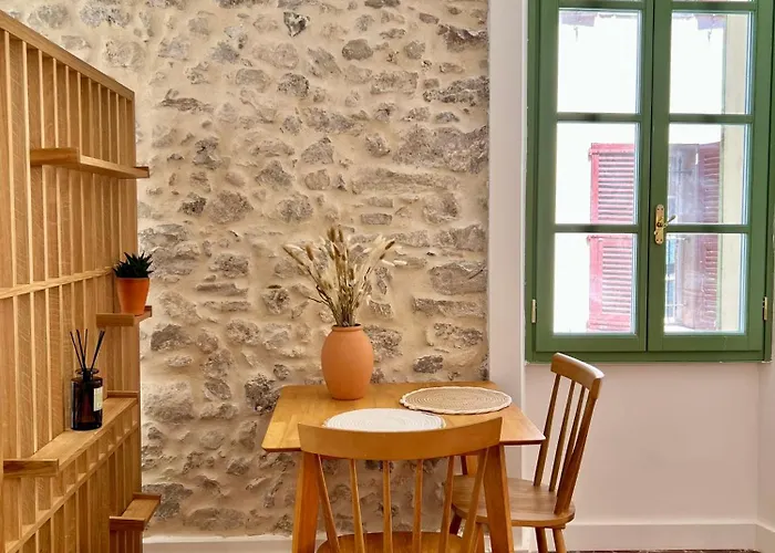 Apartment De La Rue Vial